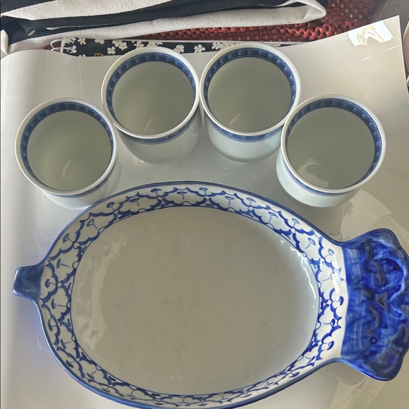 Other - Blue and White Fish-Shaped Serving Set
